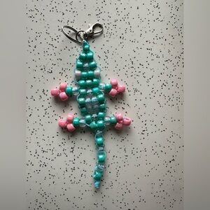 90s Pony Bead Lizard Keychain | Retro Beaded Bag Charm